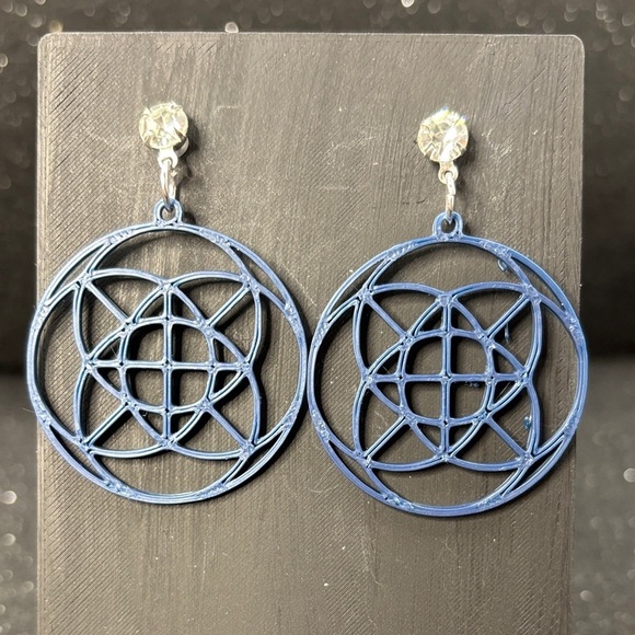 Handmade Jewelry - The Minimal Arc Earrings